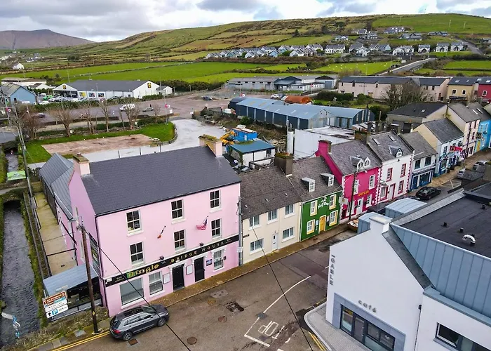 Casa de Férias Large Townhouse At The Bridge - Town Centre Dingle